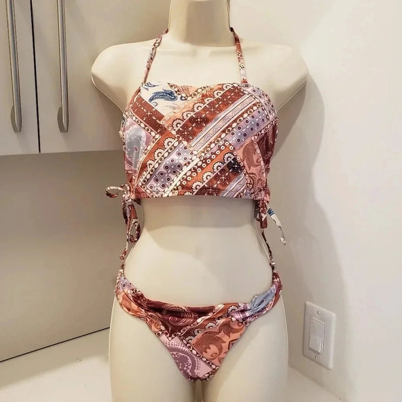2/$25-Quintsoul Bikini  NWOT - Tube Top & Low Rise Bottoms Size Small - Picture 1 of 16